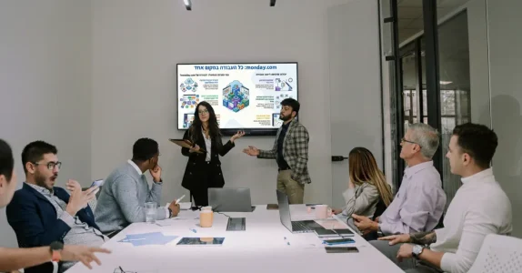 לוח חכם מסך מגע אינטראטיבי לחדרי ישיבות וכיתות הדרכה_7